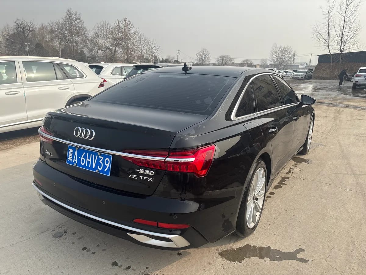 Audi A6L 2023 6
