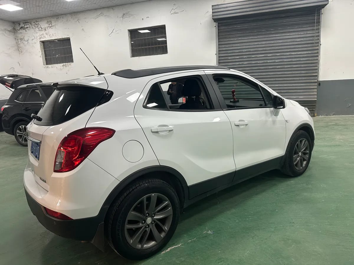Buick Encore 2017 4