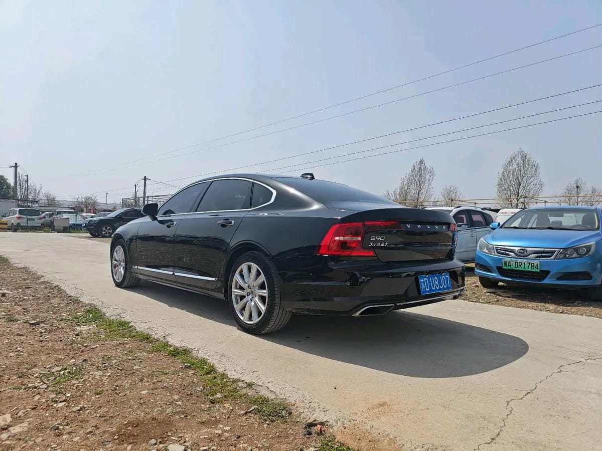 Volvo S90 2020 7