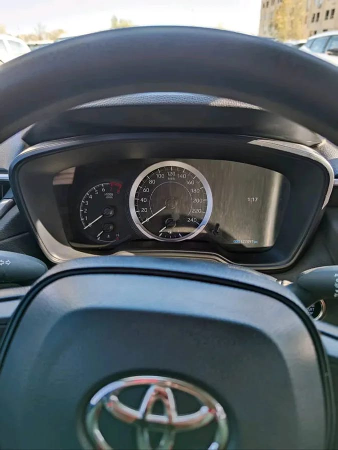 Toyota Corolla 2022 9