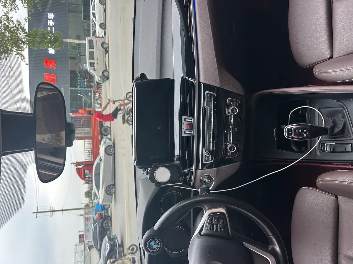 BMW X1 2020 8