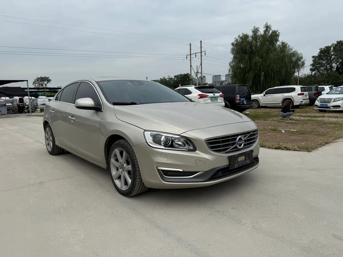 Volvo S60 2018 3