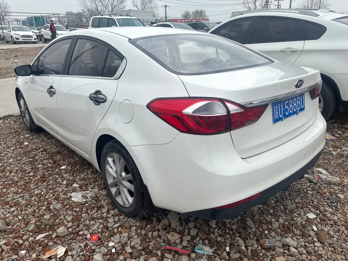 Kia K3 2017 4