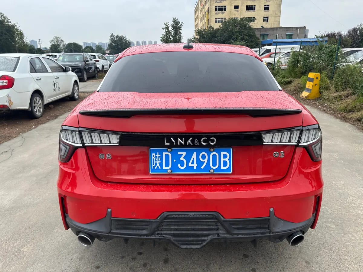 Lynk & Co 03 2019 5