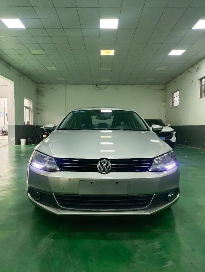 Volkswagen Sagitar 2014 2