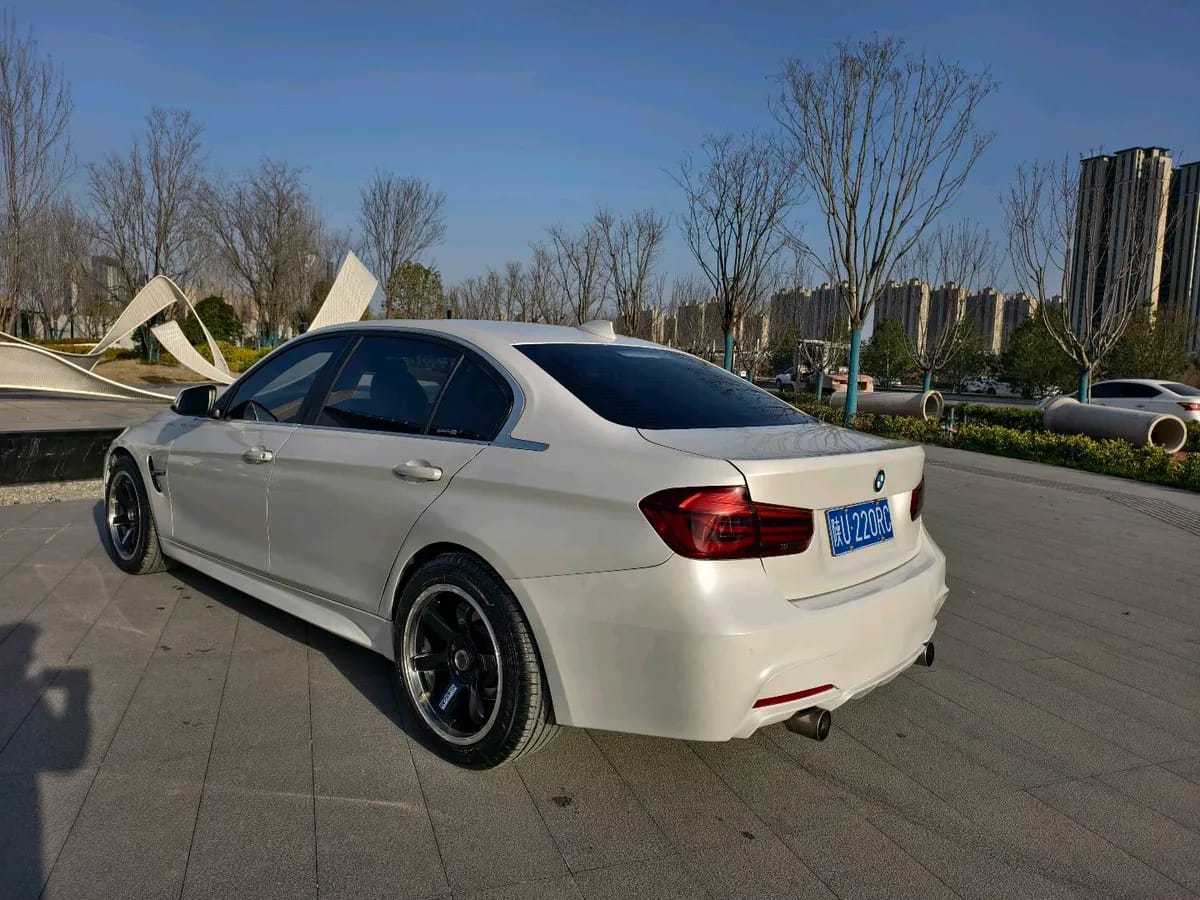 BMW 3 2017 9