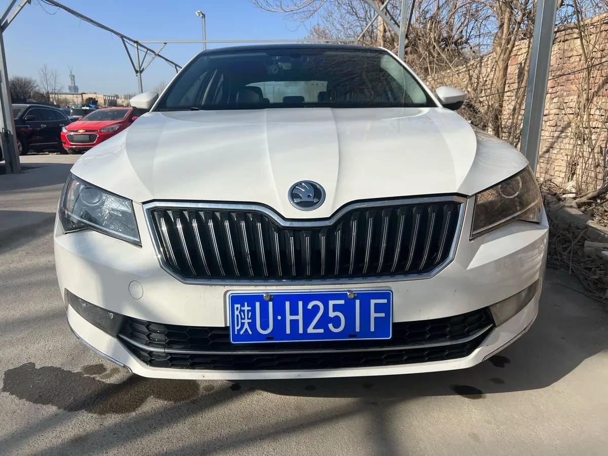 Skoda Superb 2016 2