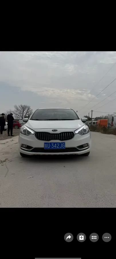 Kia K3 2013 1