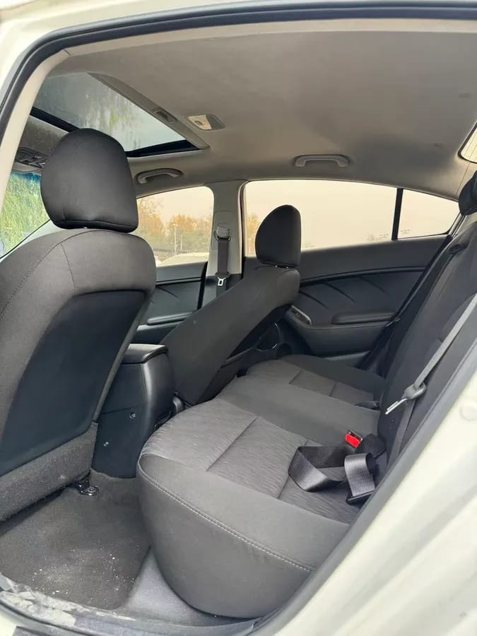 Kia K3 2013 8