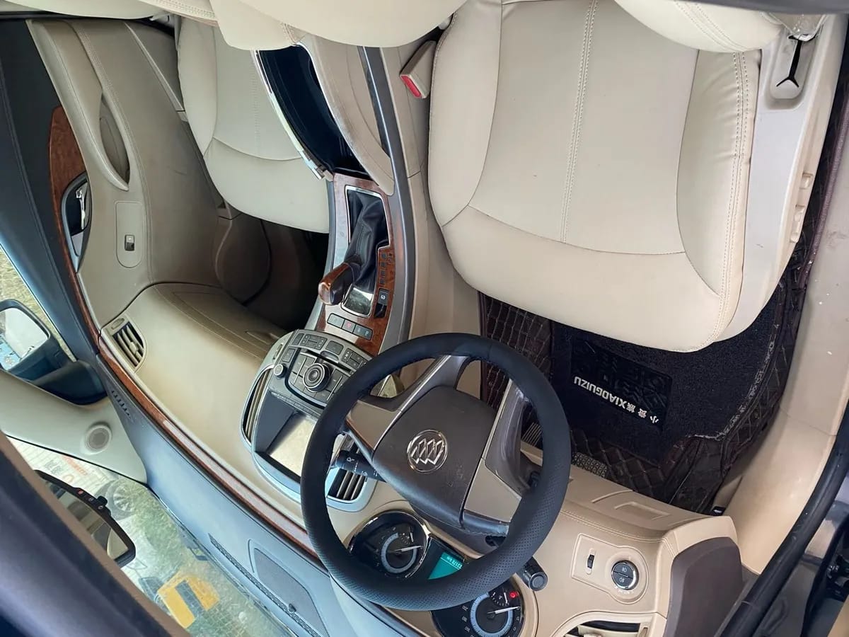 Buick LaCrosse 2012 9