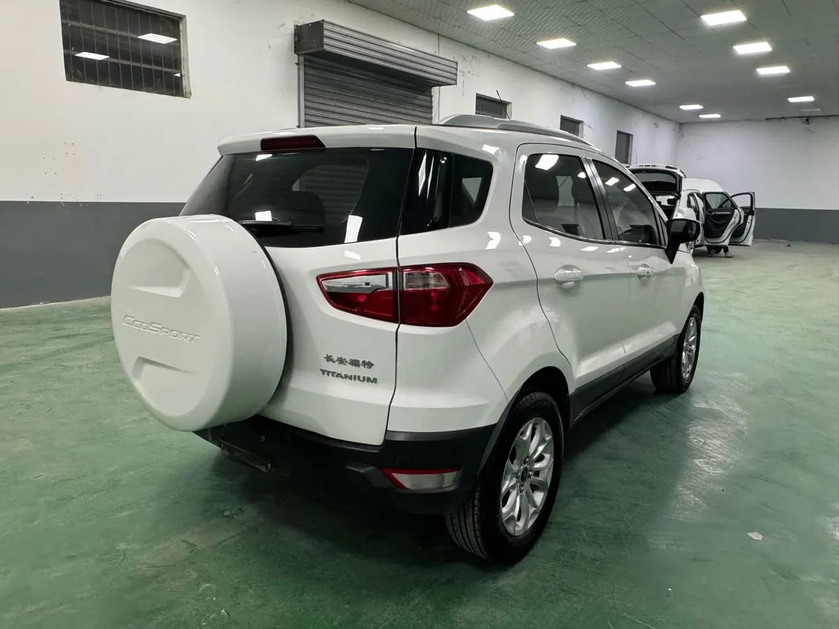 Ford Escort 2017 5