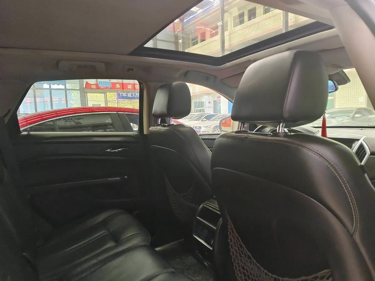 Cadillac SRX 2012 9