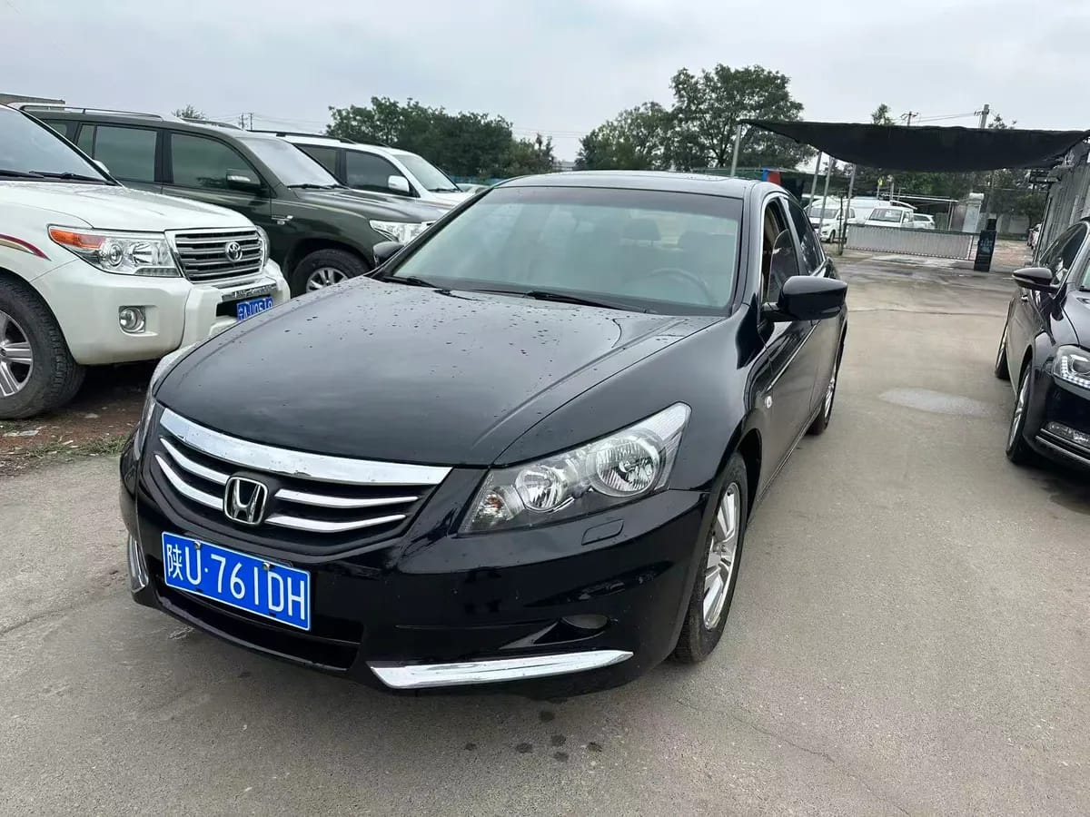 Honda Accord 2012 1
