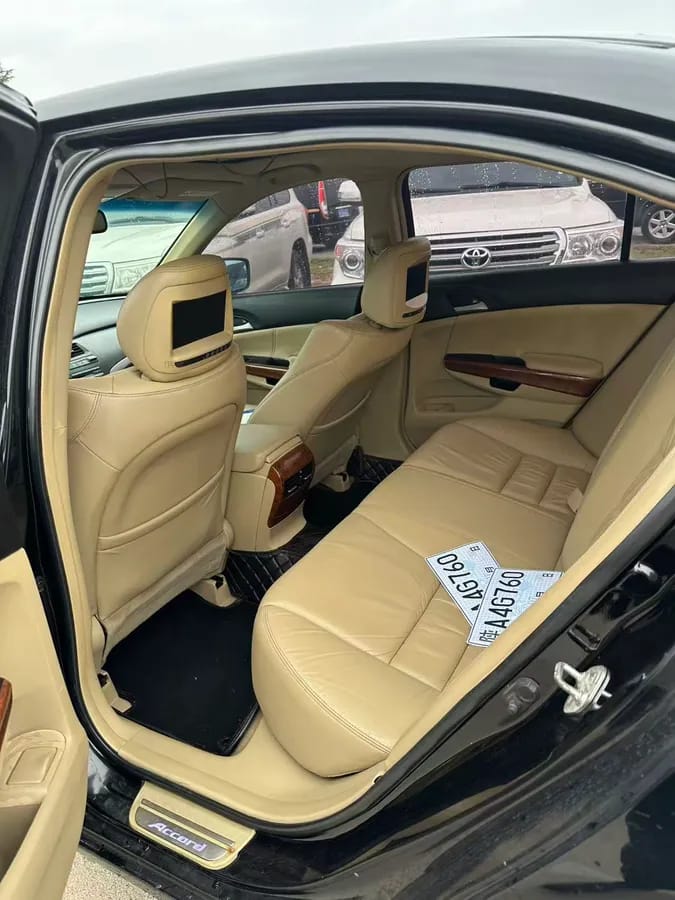 Honda Accord 2012 3