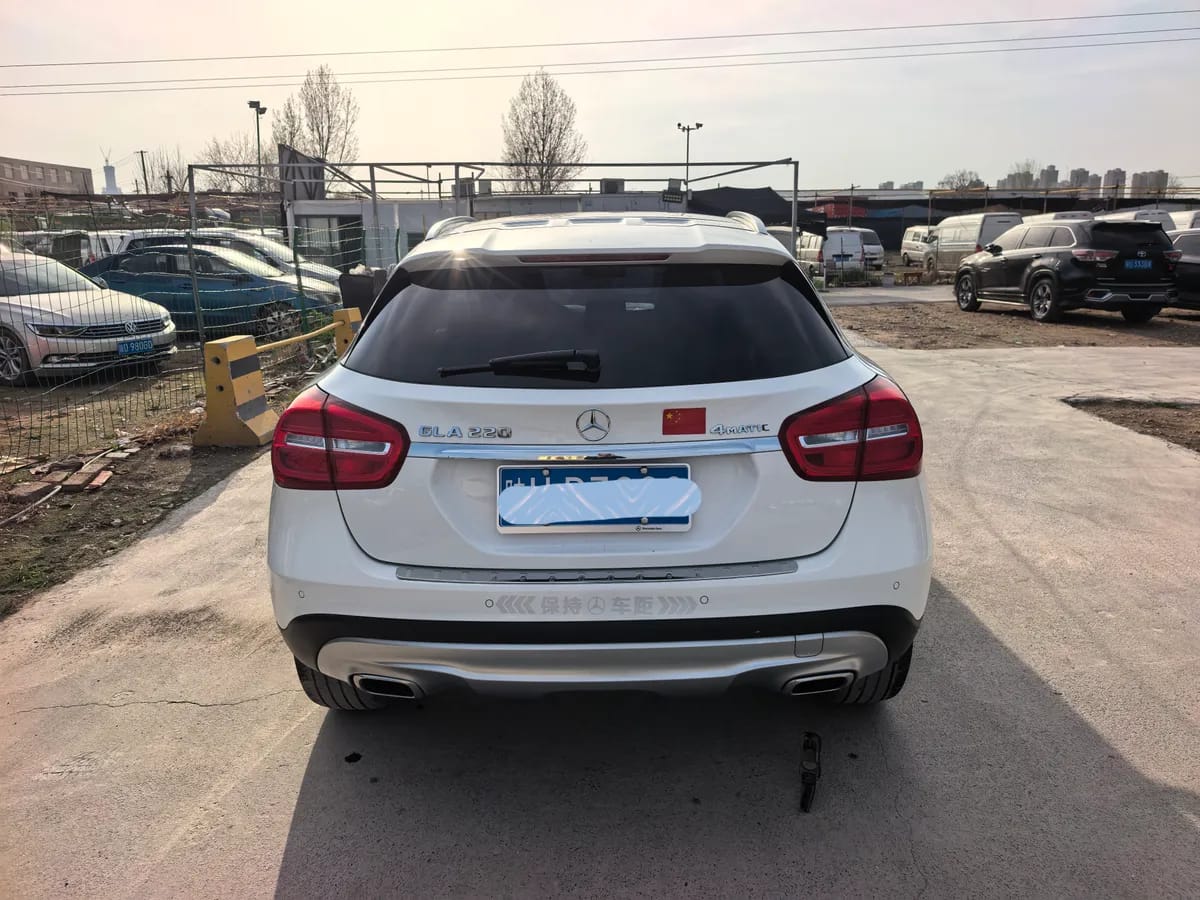 Mercedes-Benz GLA 2017 8