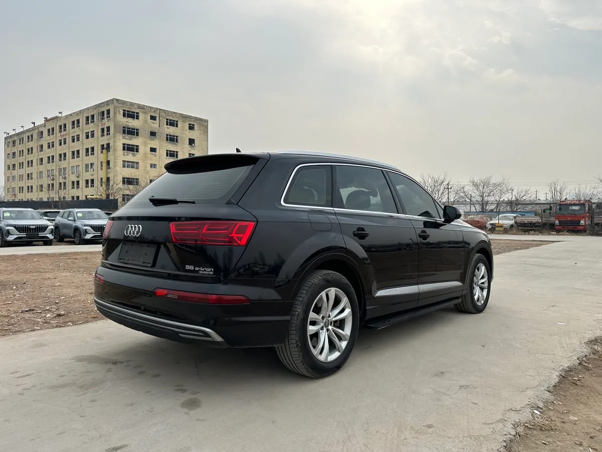 Audi Q7 2019 4