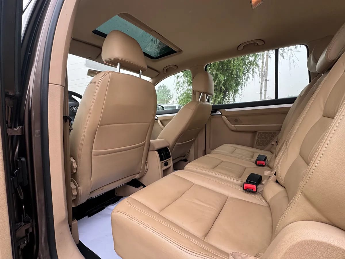 Volkswagen 2011 1.4T DSG 5 10