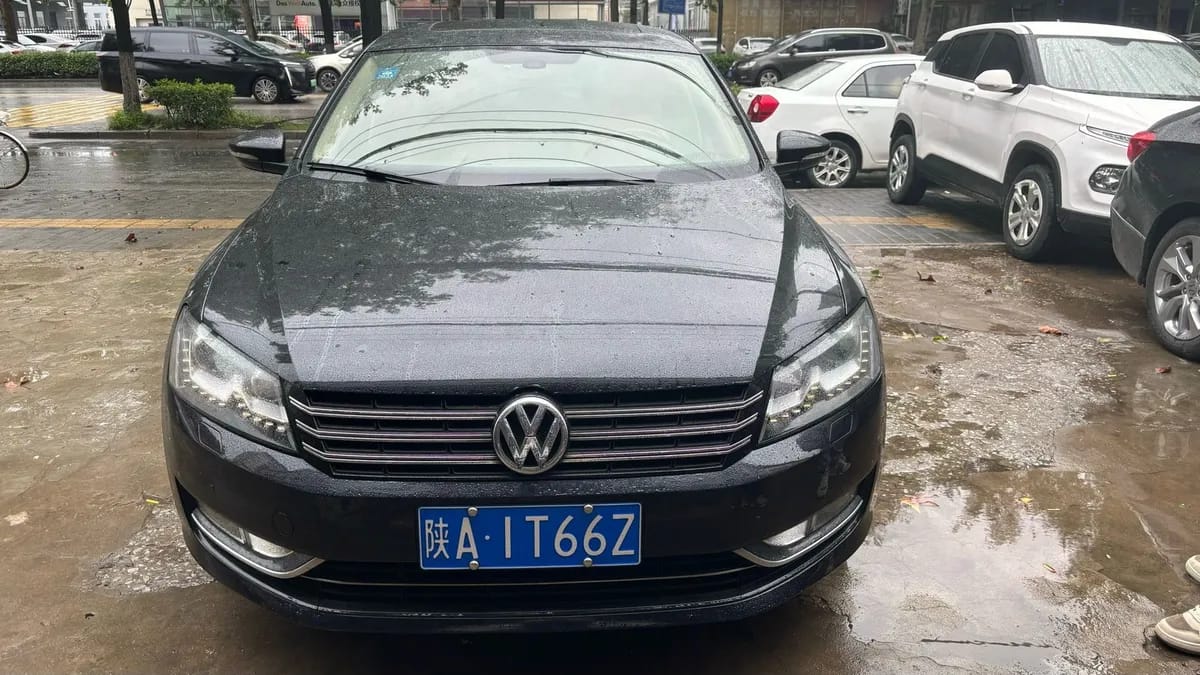 Volkswagen 2011 2.0TSI DSG 2