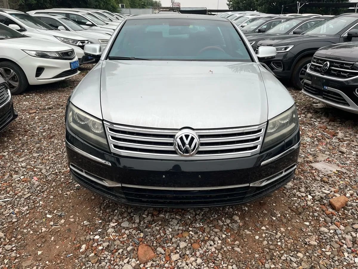 Volkswagen 2011 3.6L V6 4 Individual