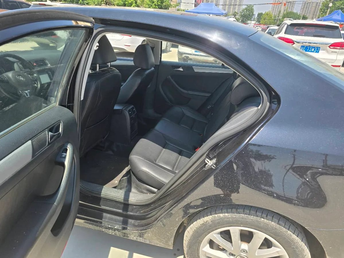 Volkswagen 2012 1.4TSI 7