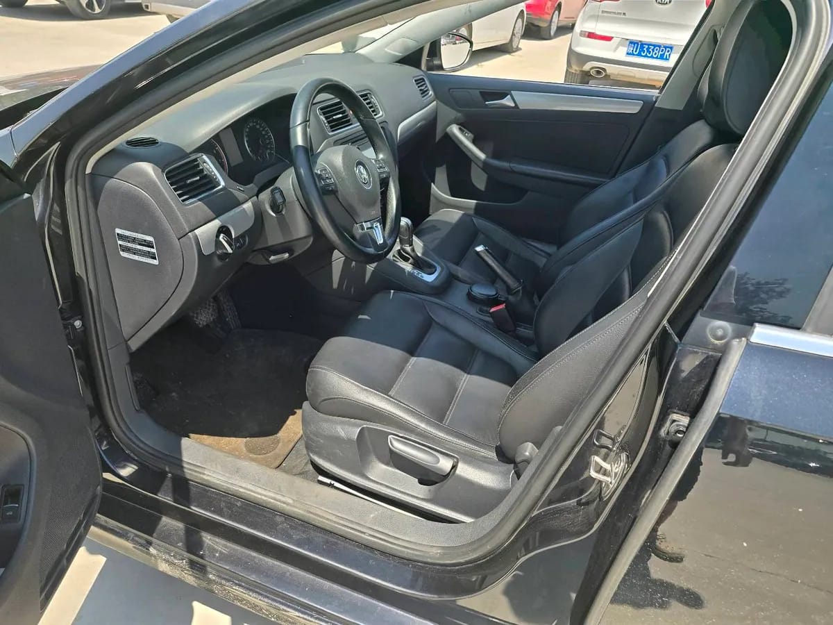 Volkswagen 2012 1.4TSI 8