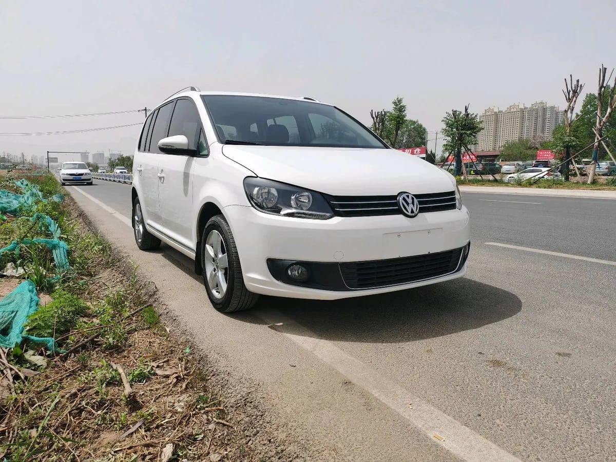 Volkswagen 2013 1.4T DSG 5