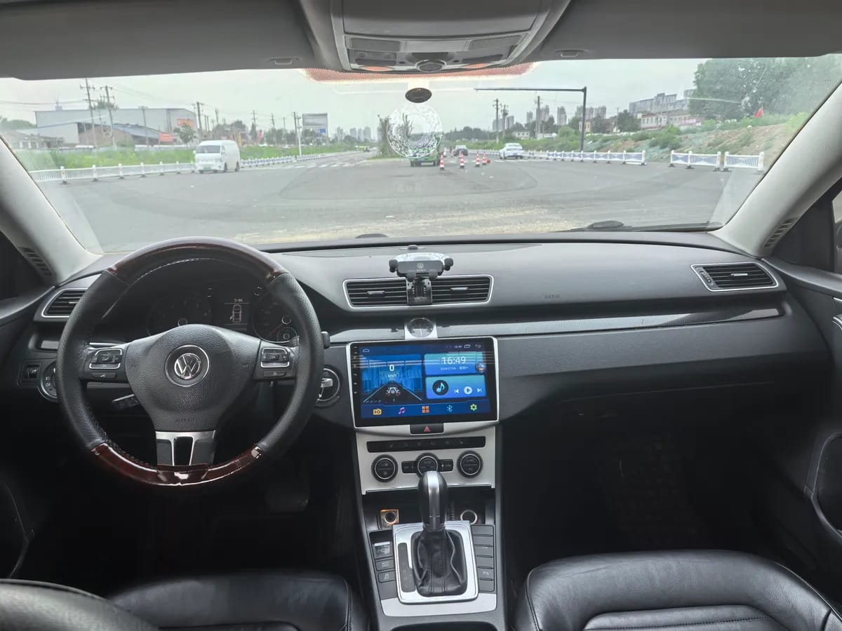 Volkswagen 2013 1.8TSI 6