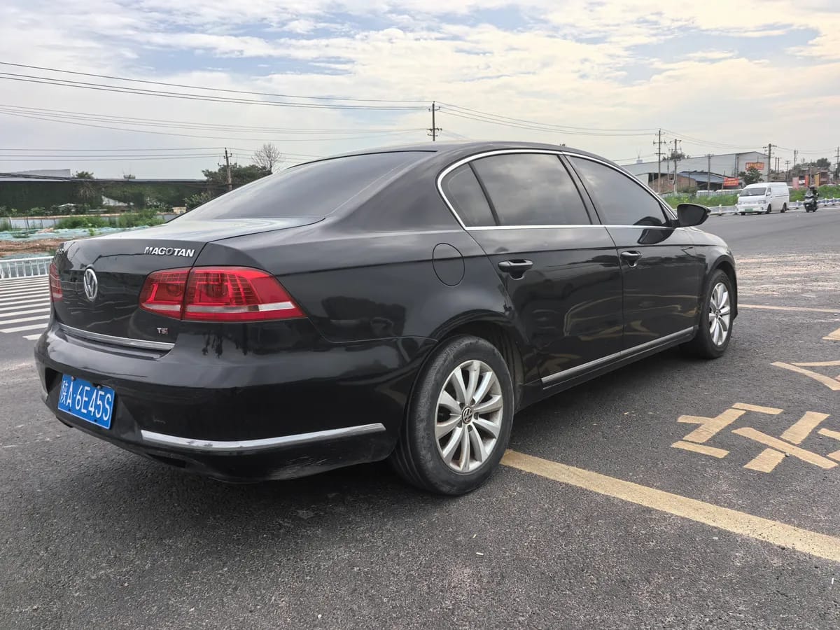 Volkswagen 2013 1.8TSI 8