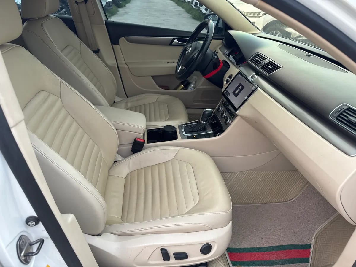 Volkswagen 2013 1.8TSI 9