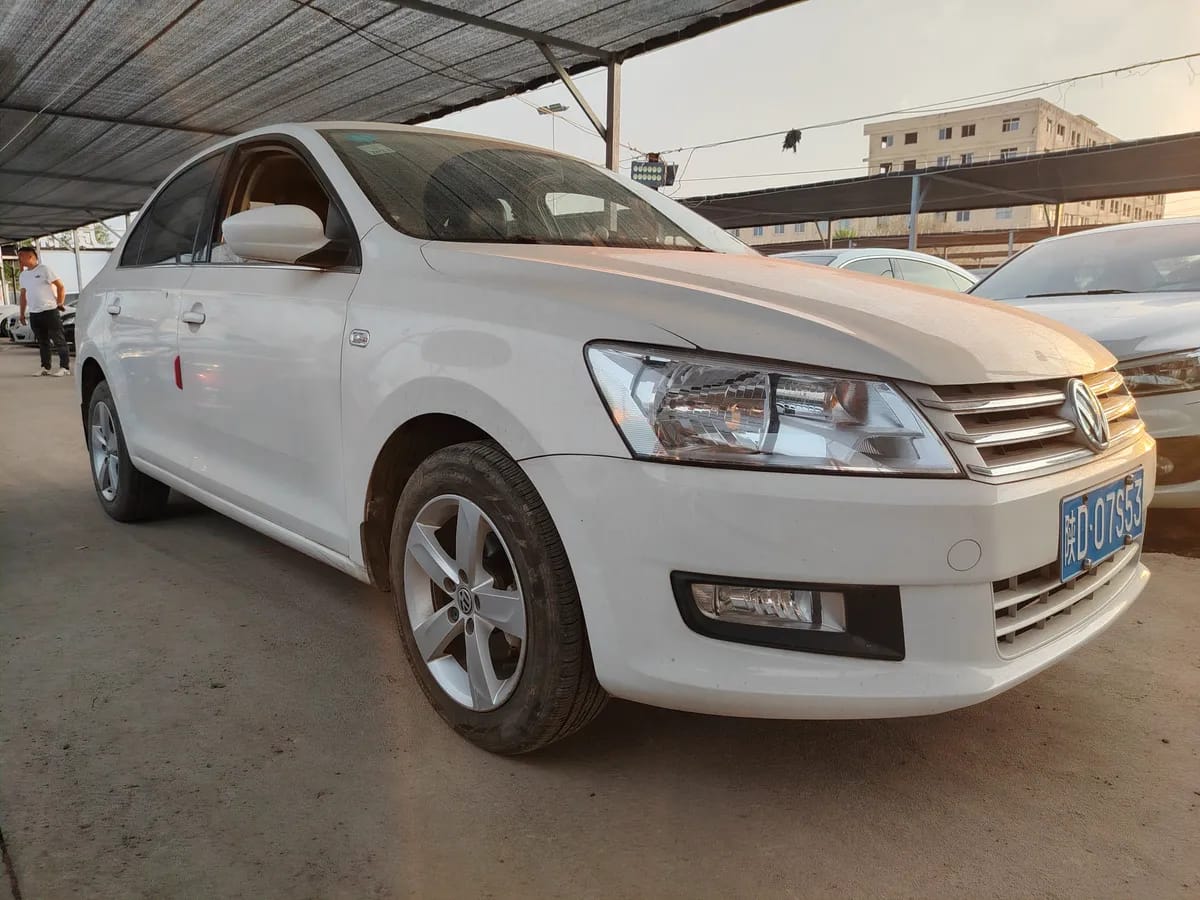 Volkswagen 2015 1.4L 4