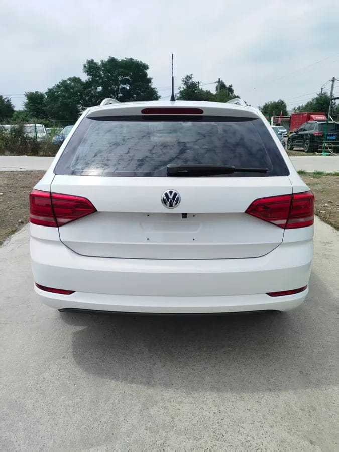 Volkswagen 2015 1.6L 4