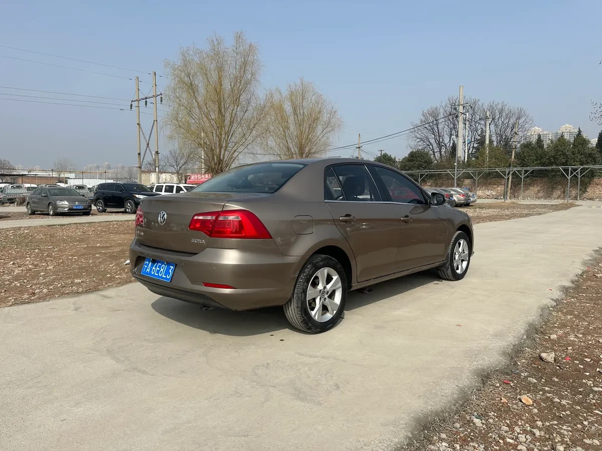 Volkswagen 2015 1.6L 4