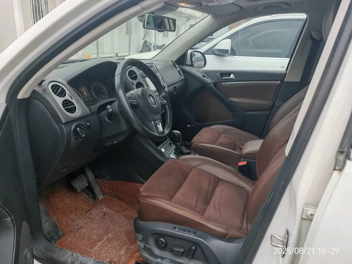 Volkswagen 2015 2.0TSI 8