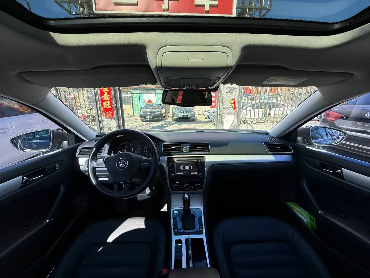 Volkswagen 2015 2.0TSI DSG 4