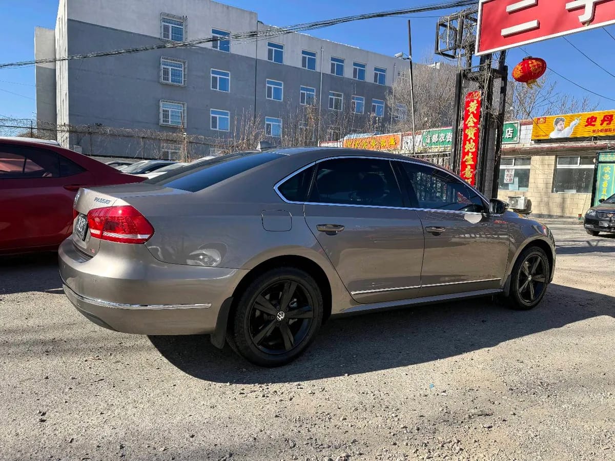 Volkswagen 2015 2.0TSI DSG 8
