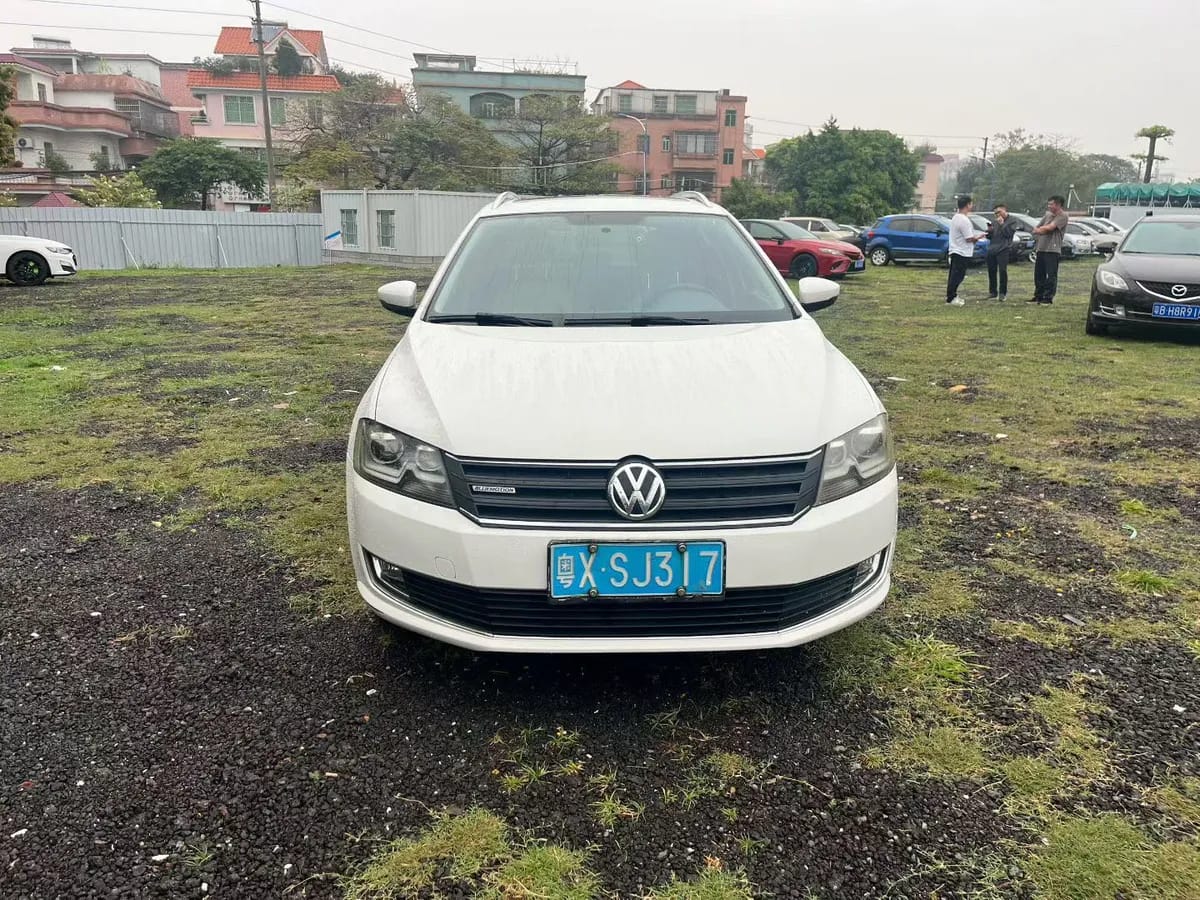 Volkswagen 2015 230TSI DSG 2