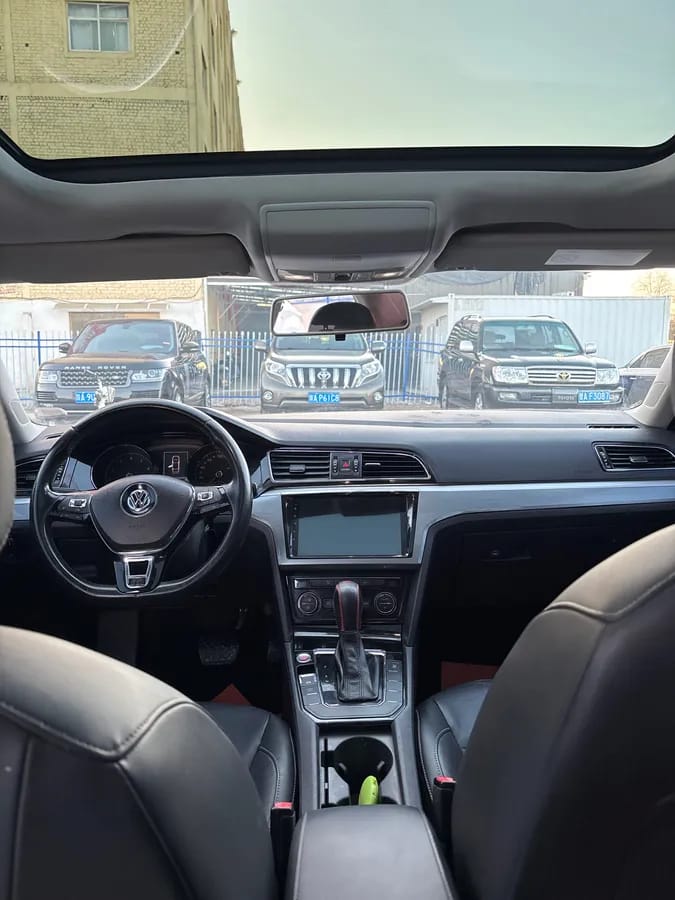 Volkswagen 2015 280TSI DSG 8