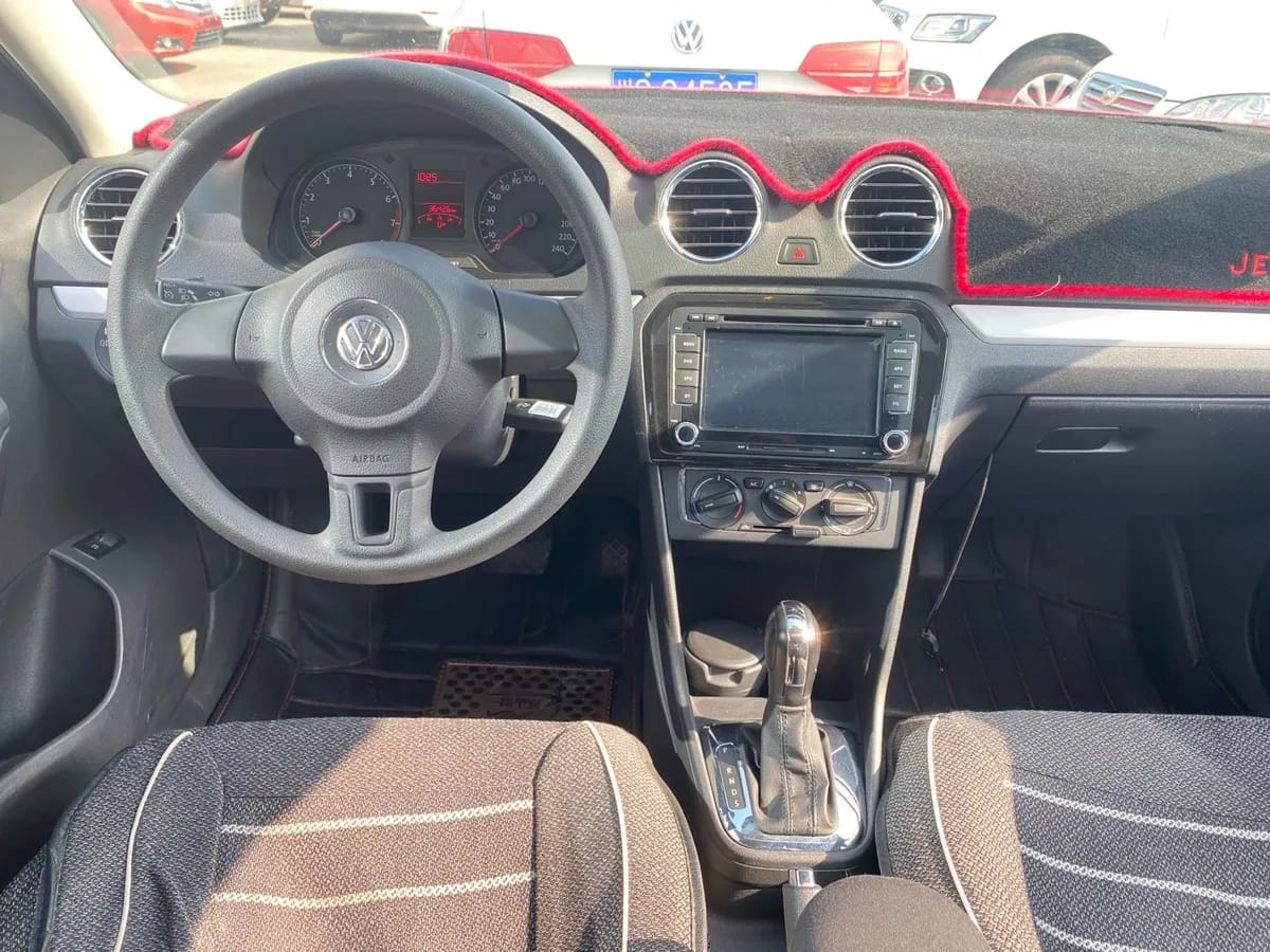 Volkswagen 2016 1.6L 25 5