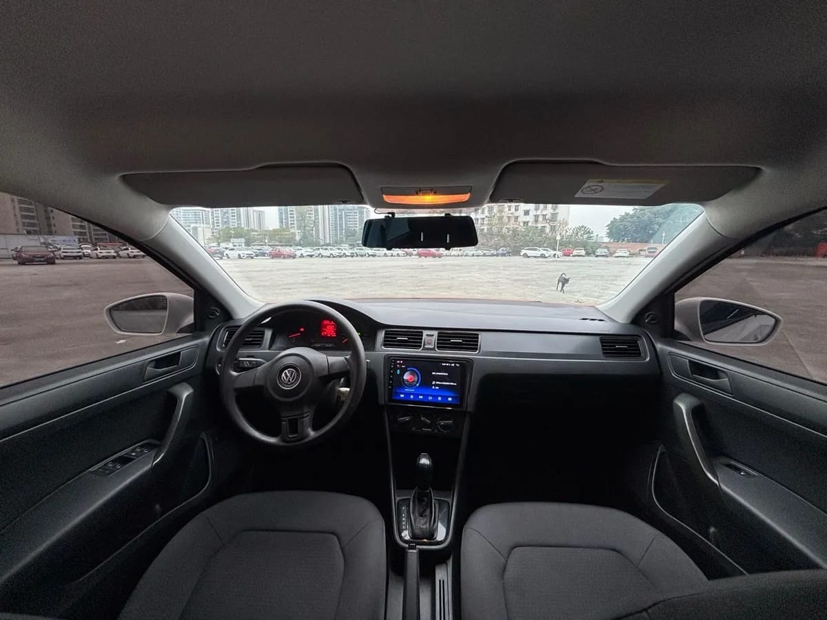 Volkswagen 2016 1.6L 10