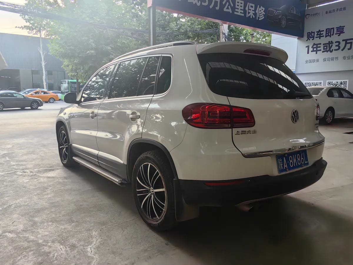 Volkswagen 2016 330TSI 6
