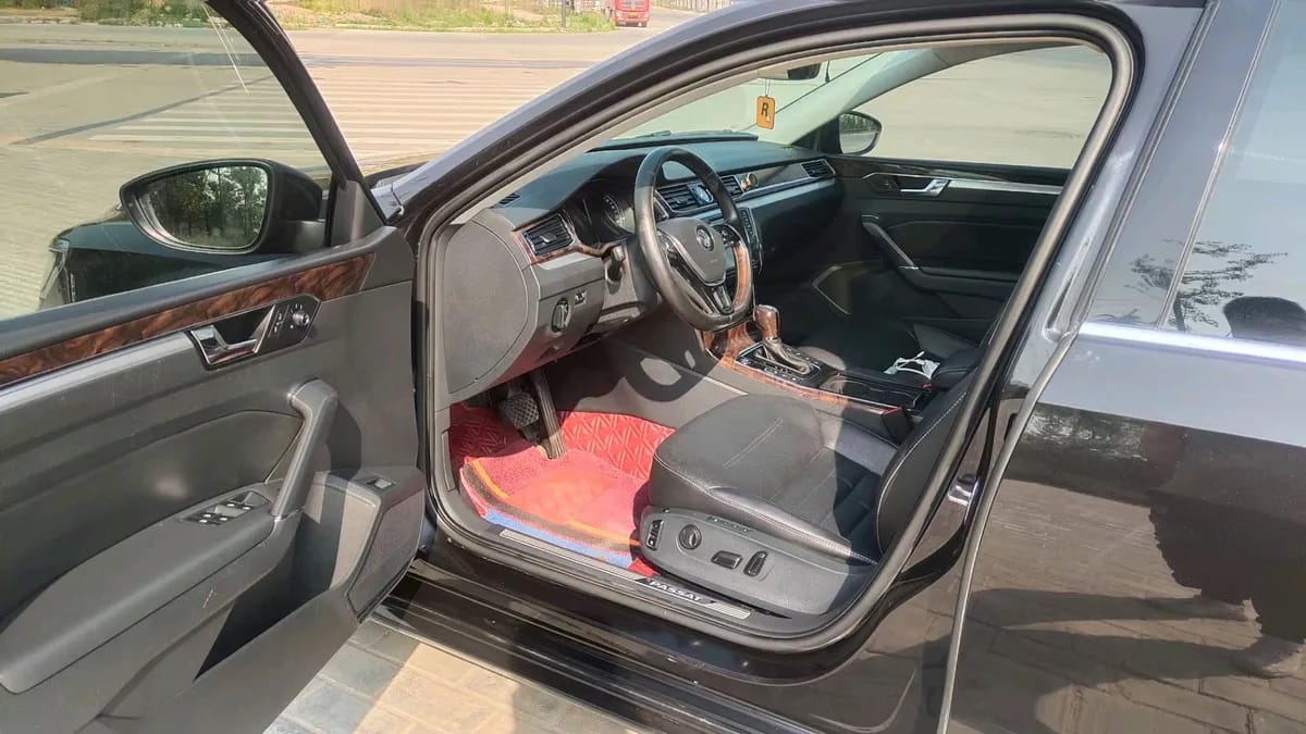 Volkswagen 2016 380TSI DSG 4