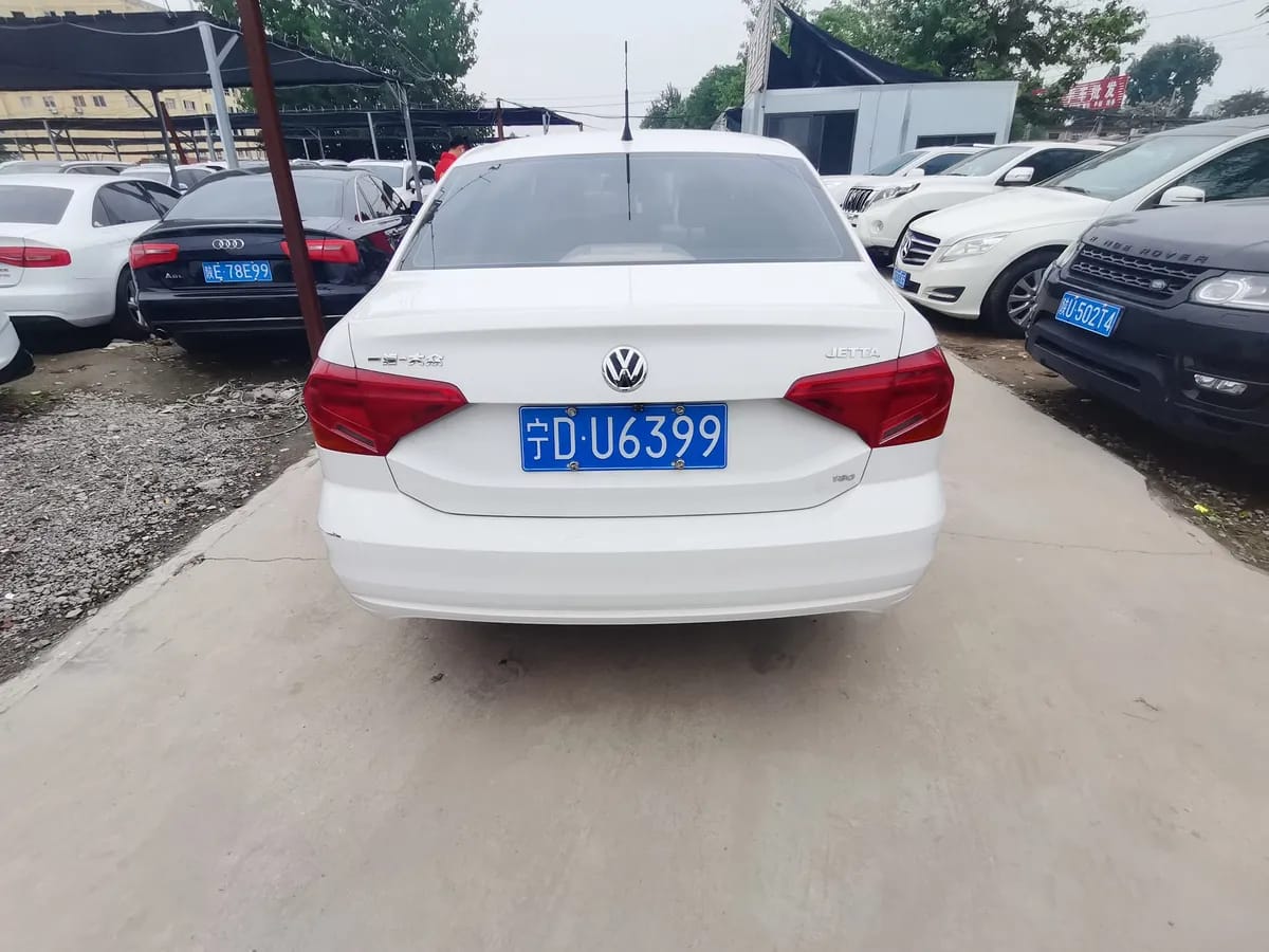 Volkswagen 2017 1.5L 7