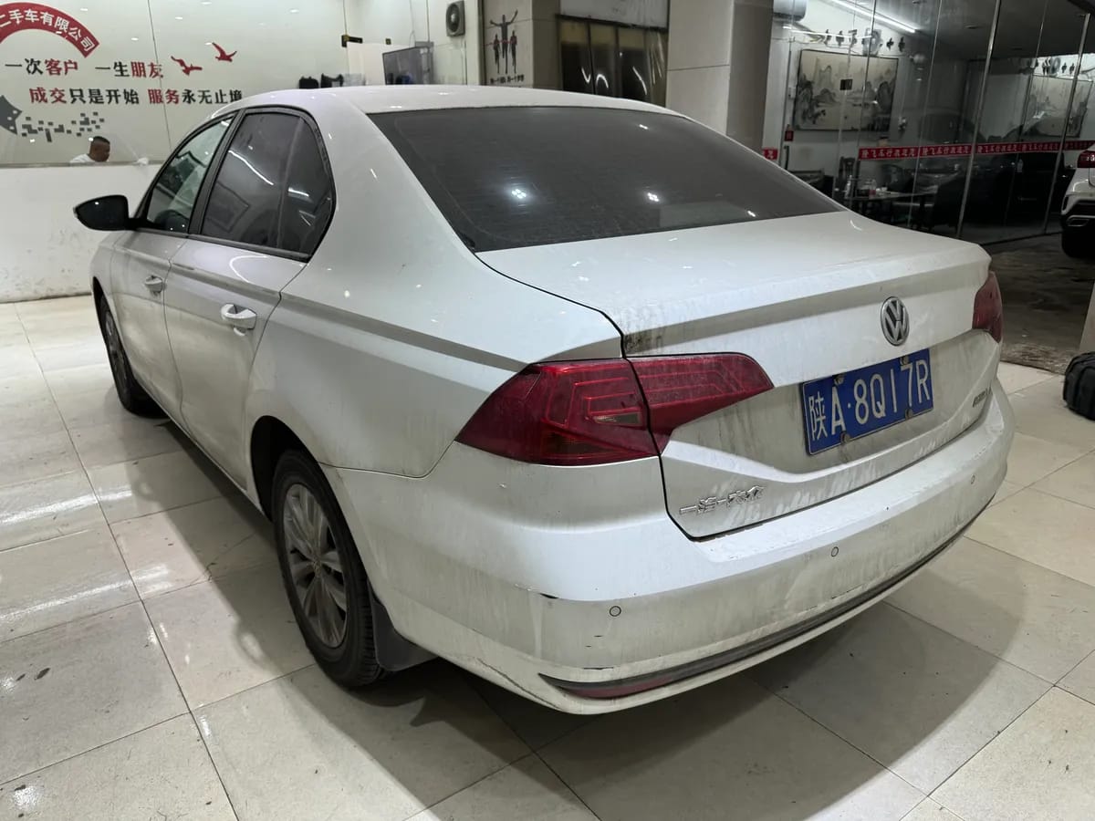 Volkswagen 2017 1.6L 7
