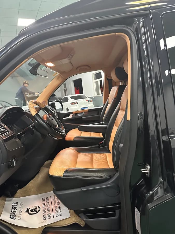 Volkswagen 2017 2.0TSI 7 7