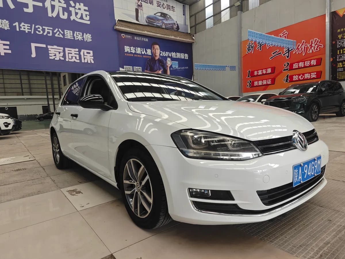 Volkswagen 2017 230TSI 3