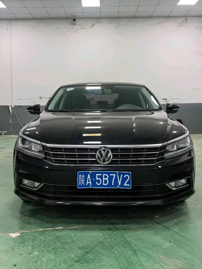 Volkswagen 2017 300TSI DSG 2