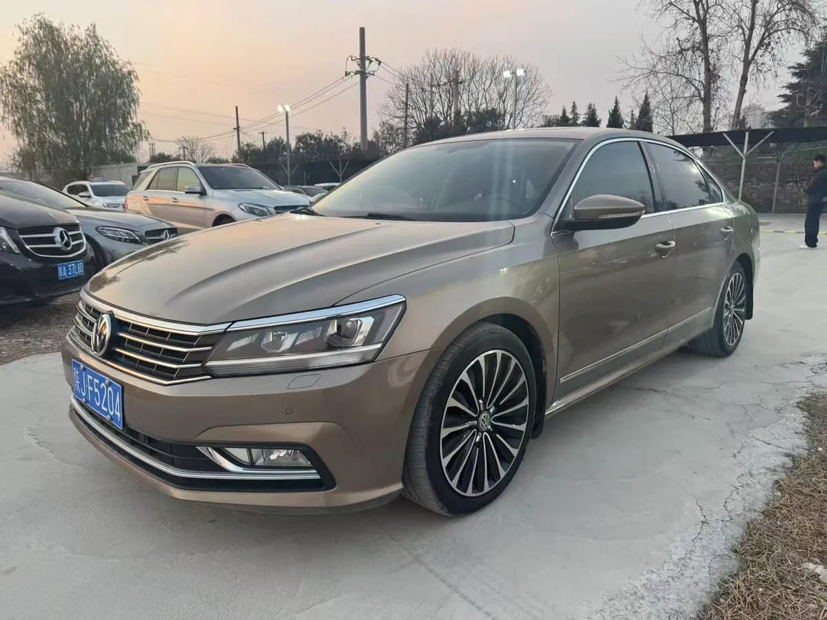 Volkswagen 2017 330TSI DSG