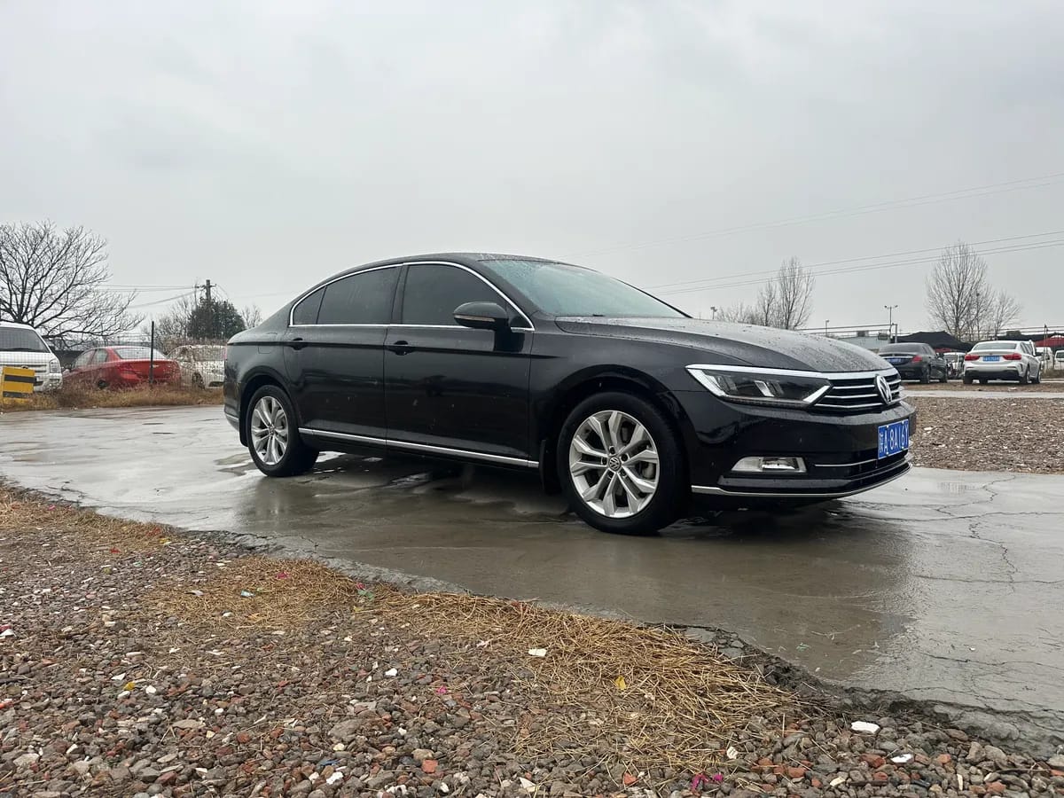 Volkswagen 2017 380TSI DSG 3