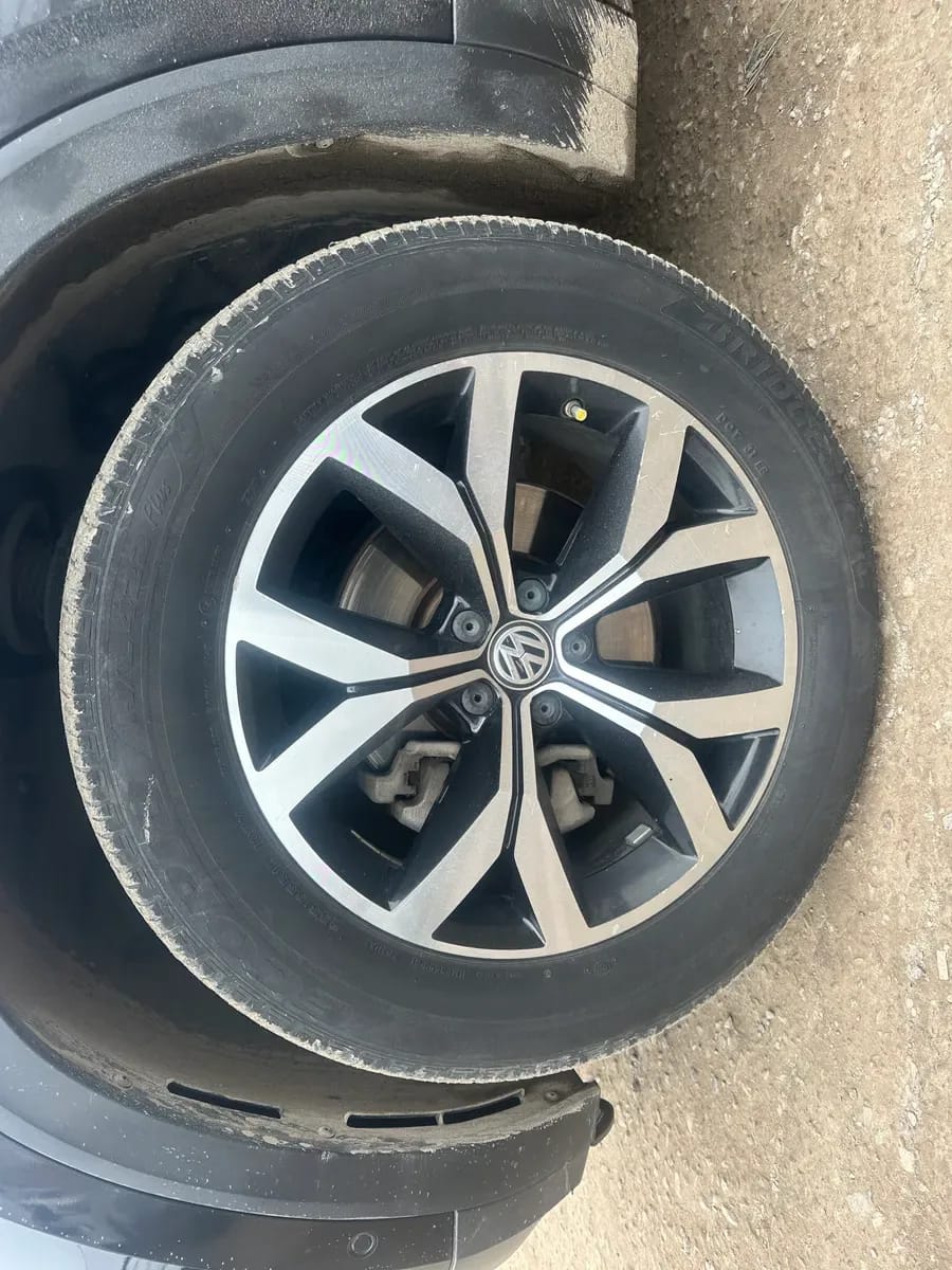 Volkswagen 2017 380TSI ��� 5