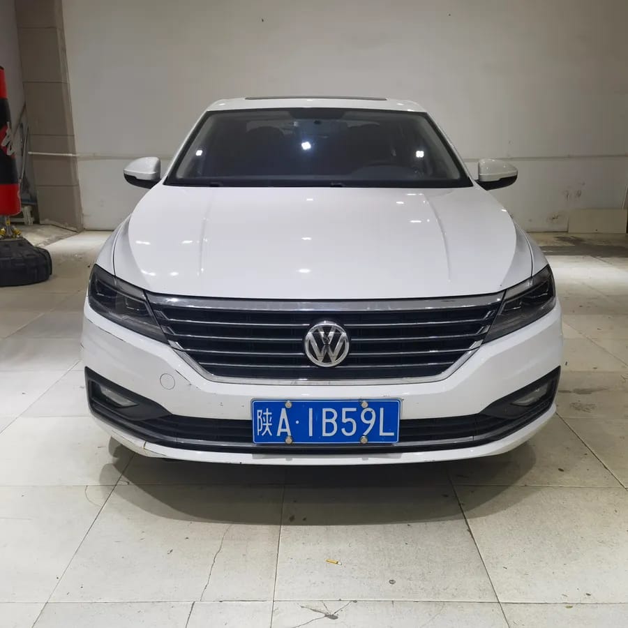 Volkswagen 2018 1.5L V 2